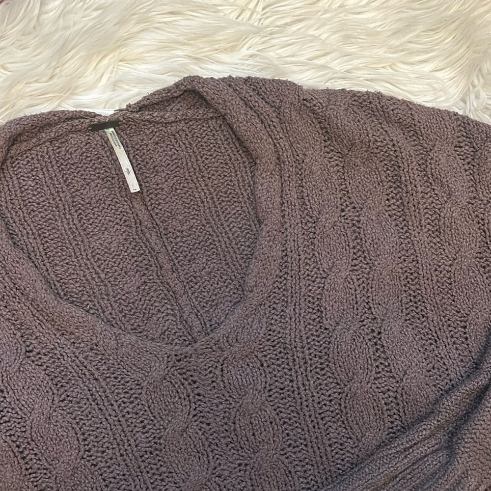 Cableknit Sweater